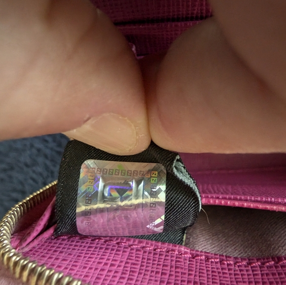 FENDI pink Leather zip around Wallet, 4.5x3x.5", WITH FENDI BOX, with RFID,EUC - Picture 9 of 14